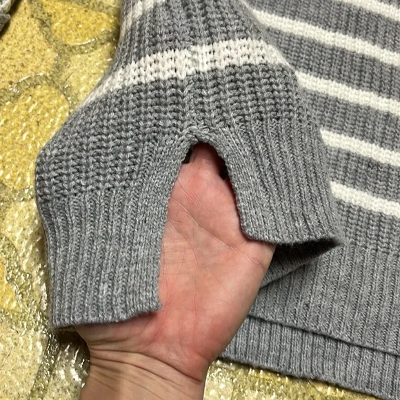 EUC SO stripped sweater - Picture 6 of 11